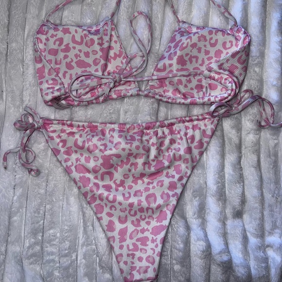 Pink Leopard Bikini - Picture 2 of 5